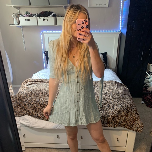 ALTARD STATE DRESS - Picture 2 of 8